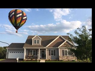 610 Prince George Dr, Lancaster, PA