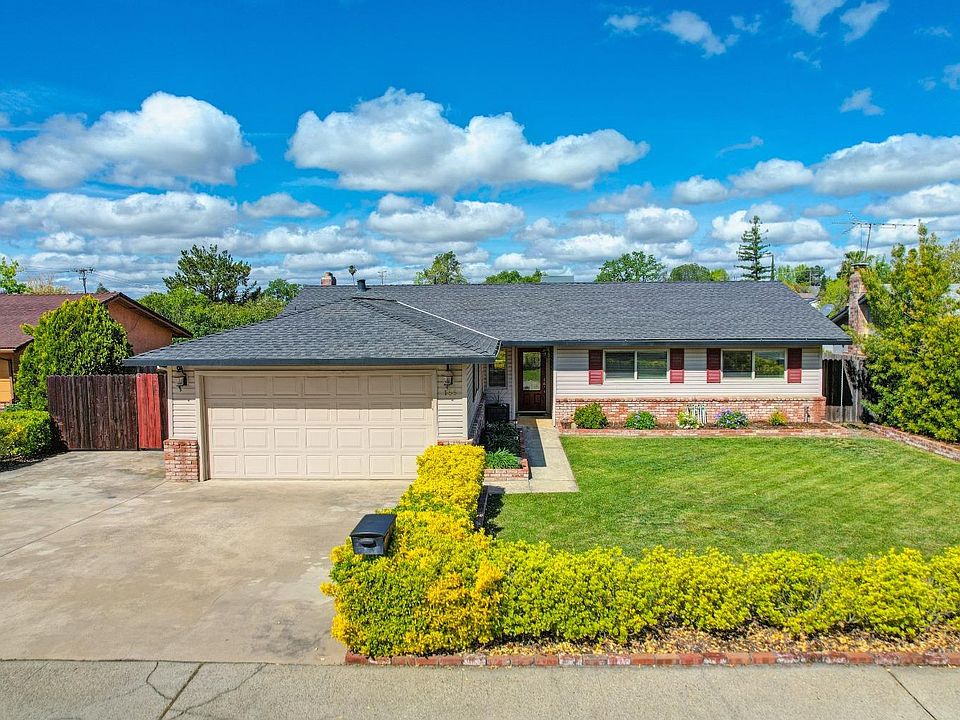 1st image of 144 Monowood Dr