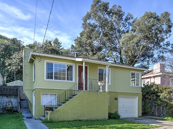 3rd image of 429 Larch Ave