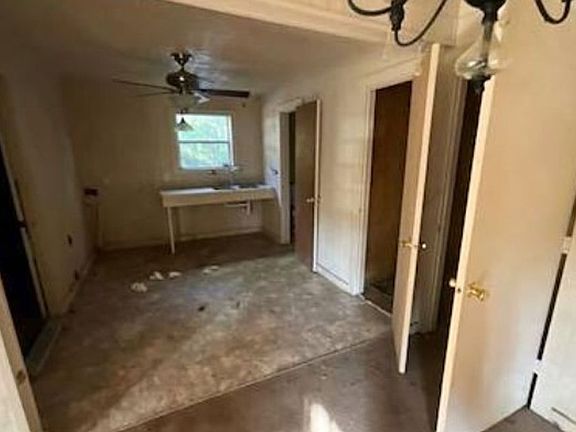 Formal Dining