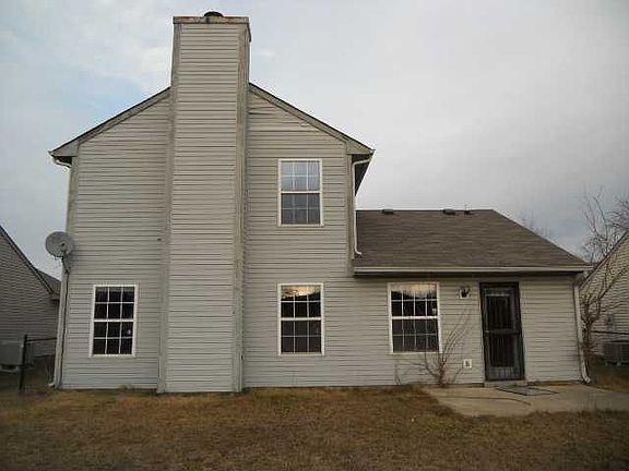 2nd image of 5968 Sycamore Forge Dr