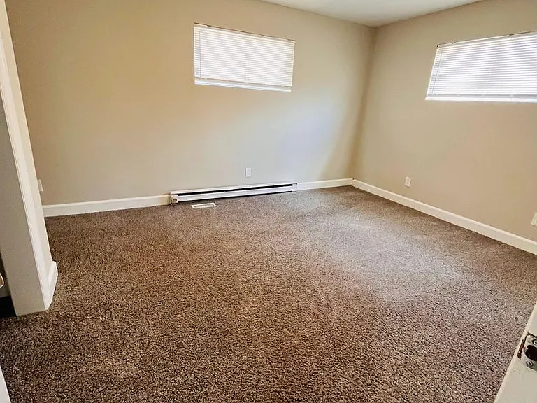 3261 University Pkwy #B — Photo 11