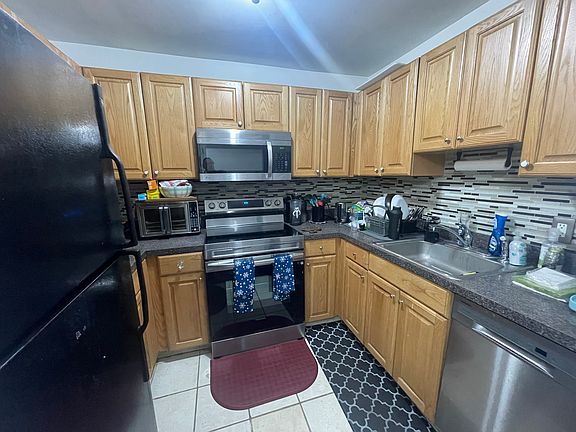 4th image of 318 54th St APT 2B