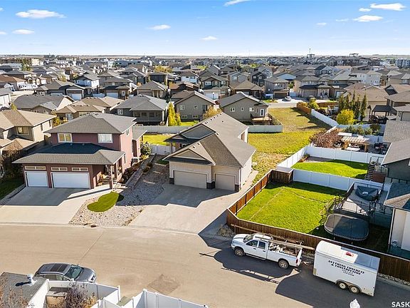 4th image of 3586 Green Spruce Pl