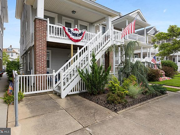 4th image of 607 Ocean Ave