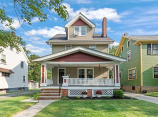 3277 E Scarborough Rd, Cleveland Heights, OH 44118