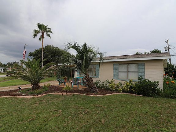 2nd image of 27 Sunny Shore Dr