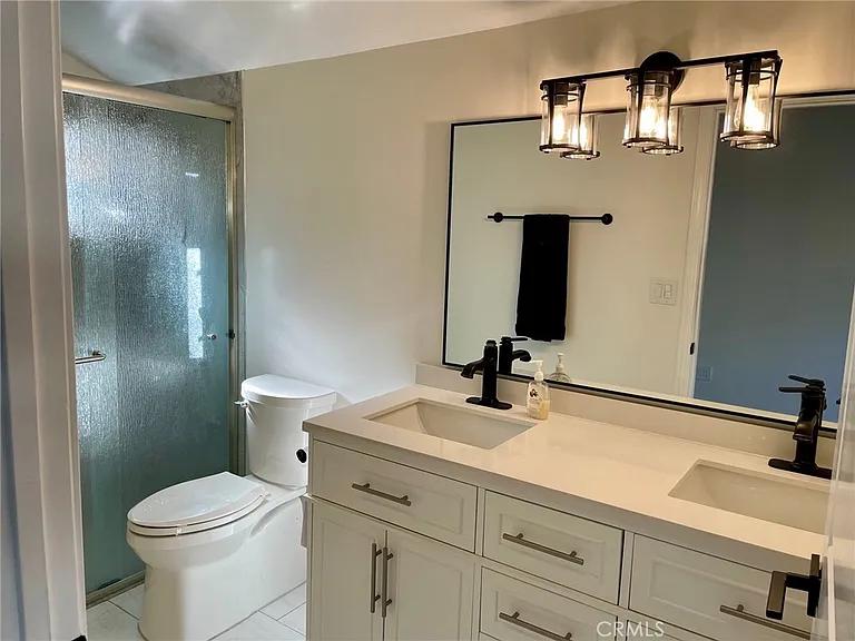 22953 Blythe St N — Photo 10
