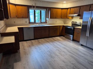 157 College St #1, Lewiston, ME 04240