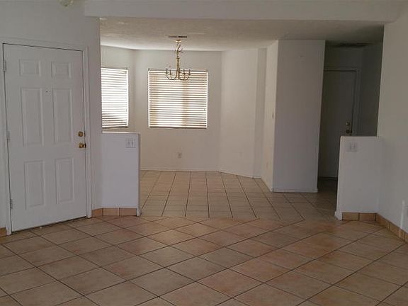 3rd image of 316 San Tomas Ln SW