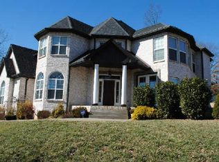 2076 Cobb Meadow Ln, Clarksville, TN 37043