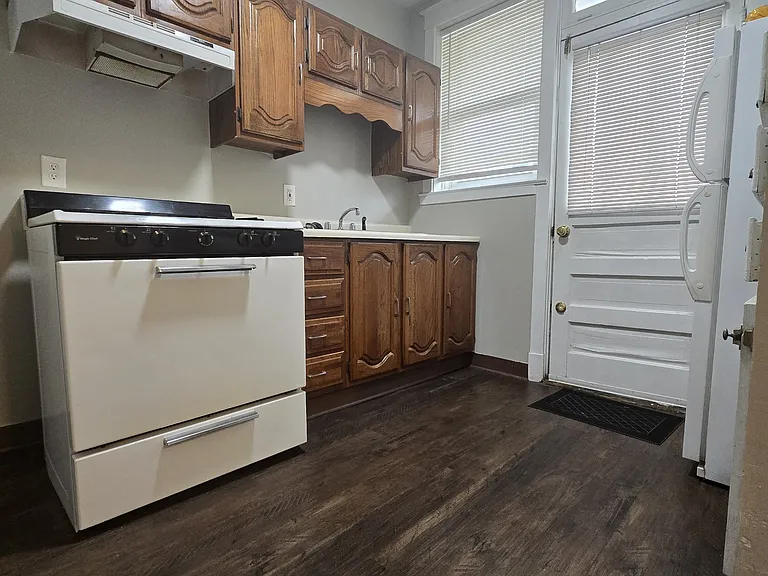 7208 Zephyr Pl — Photo 10