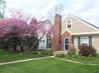 2500 C Ave NE, Cedar Rapids, IA 52402