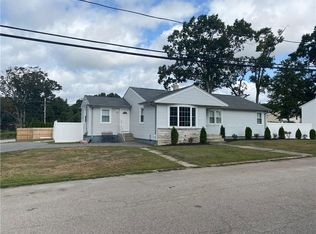 159 Falmouth St, Johnston, RI 02919