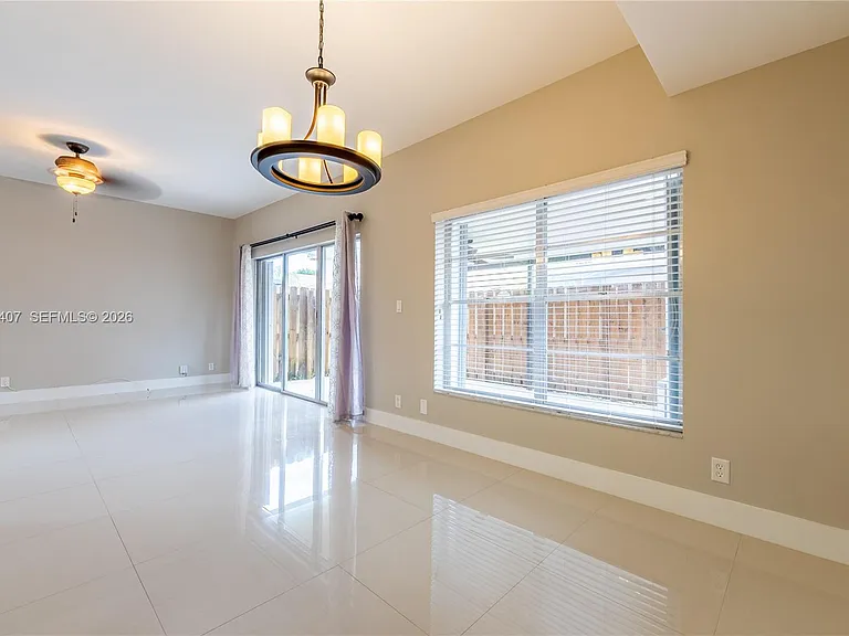 19160 NW 82nd Circle Ct #31L — Photo 7