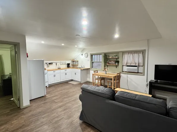 211 E Evans Ave APT 3, Pueblo, CO 81004