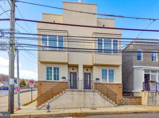 101 Front St, Conshohocken, PA 19428