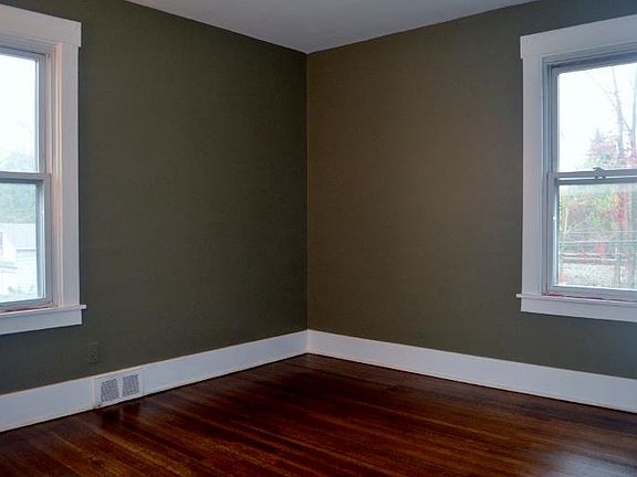 2nd image of 350 Linden Ave