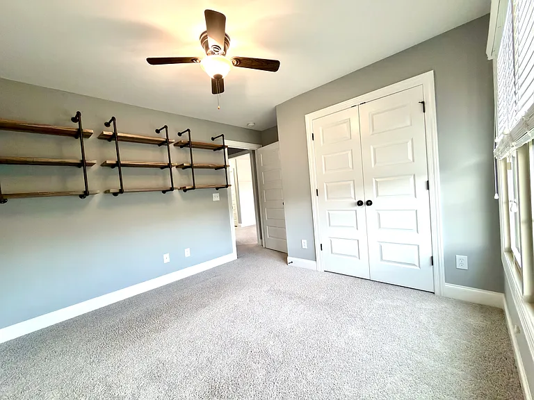 Upstairs Front Bedroom