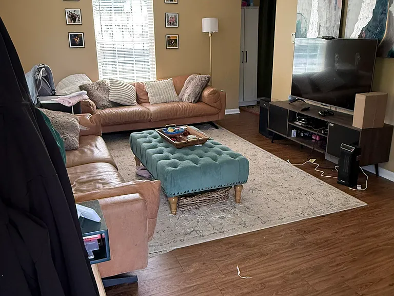 4202 Flora Ave #4200 — Photo 10