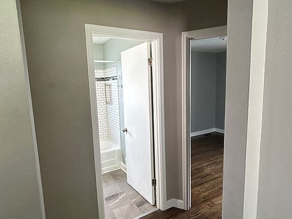 4th image of 590 S Castello St
