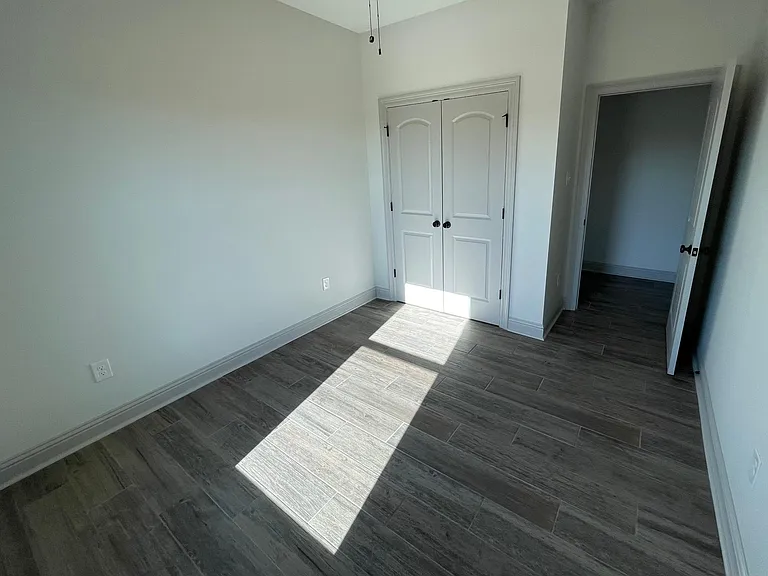 1187 Lakehaven Dr — Photo 12