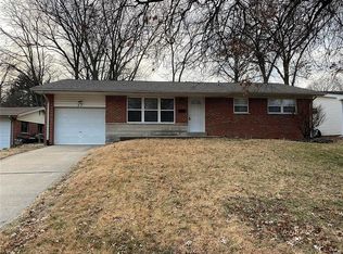 51 Gocke Pl, Saint Louis, MO 63114
