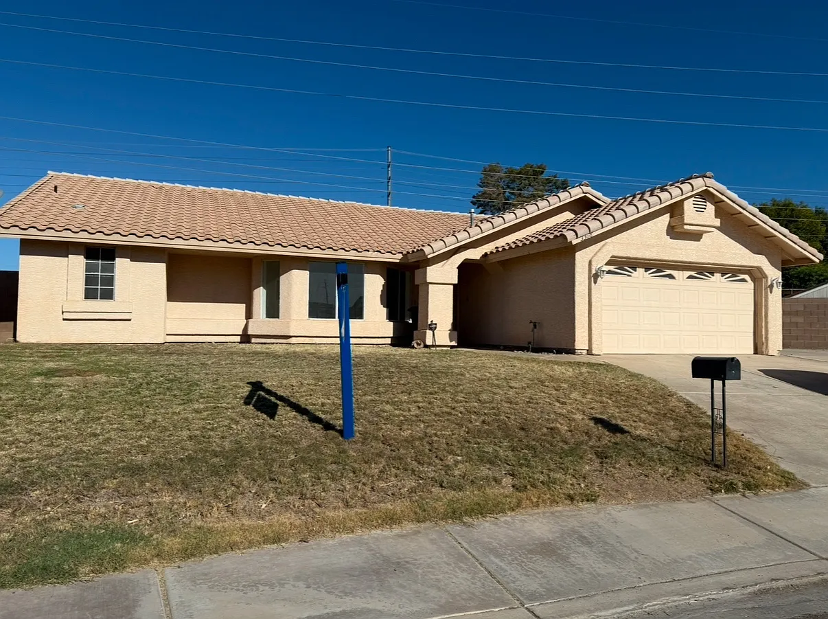 3368 W 12th Pl — Photo 1