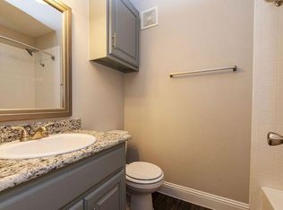 701 Trinity Cir APT 3041, Arlington, TX 76006