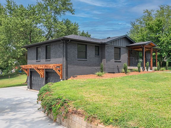 5th image of 2605 Lishwood Dr
