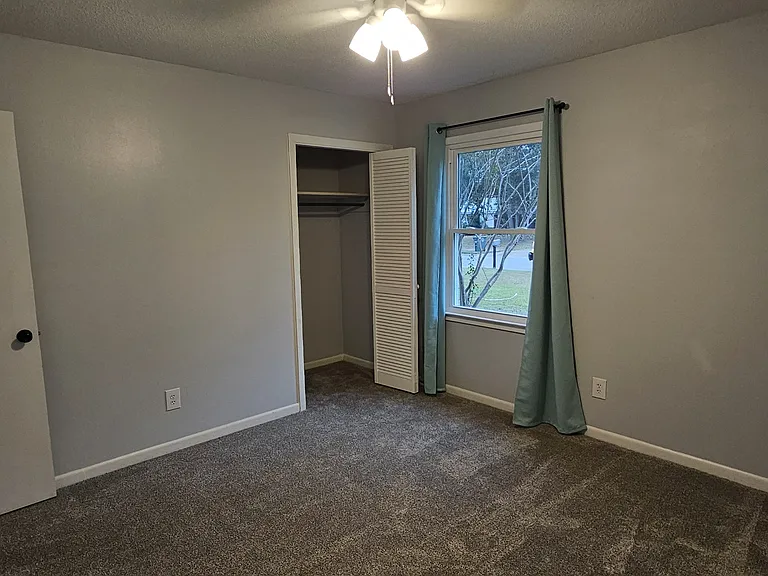 605 Melbourne Dr — Photo 25