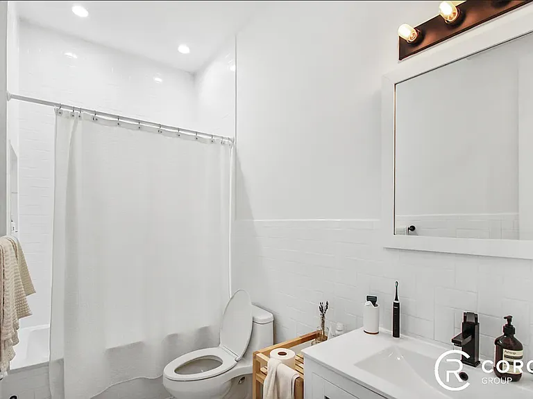 1163 Myrtle Ave #4F — Photo 6