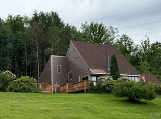 2033 Artemis Dr, Cortland, NY 13045