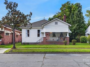 825 E 34th Street, Savannah, GA 31401