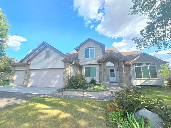 4625 Edinbrook Ter, Minneapolis, MN 55443