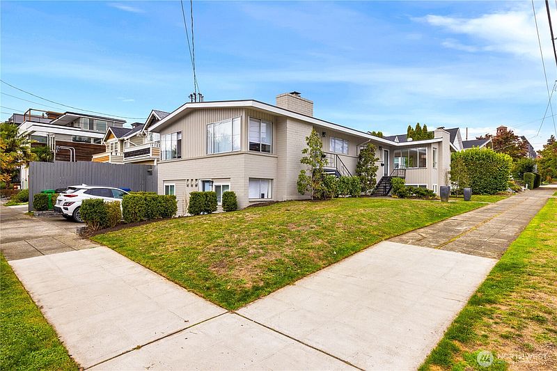 4th image of 6301 22nd Avenue NW