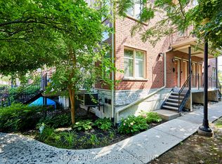 1496 Victoria Park Ave #256, Toronto, ON M4A 2M6