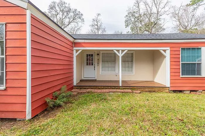 3 bed, 2032 sqft, $1,800 — Photo 4
