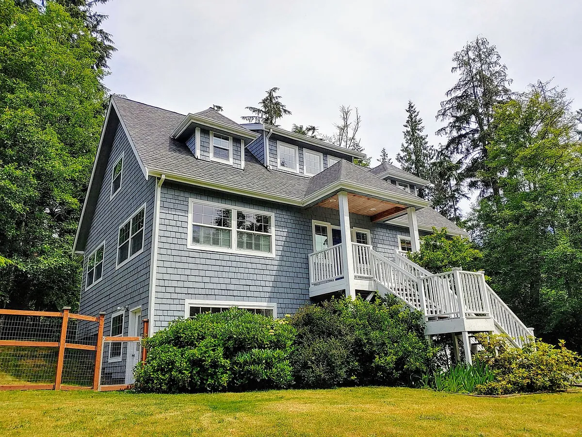 Building Photo - 2495 Goss Lake Rd