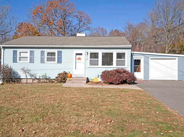 70 Kings Court, Derby, CT 06418