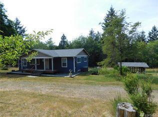 220 E Dawn Dr, Allyn, WA 98524