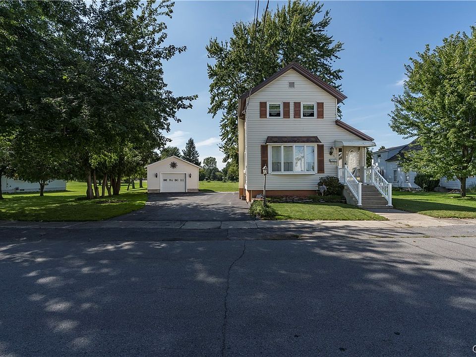 1st image of 151 Boon St