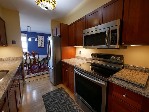 2nd image of 100 Marina Dr APT 316