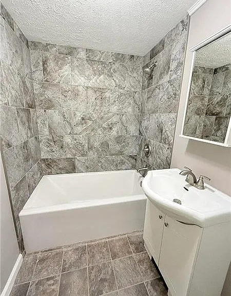 6521 Logan Ave — Photo 10