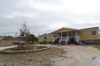 1st image of 825 Wagon Wheel Ln