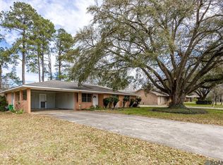 3669 Oak Hills St, Zachary, LA 70791