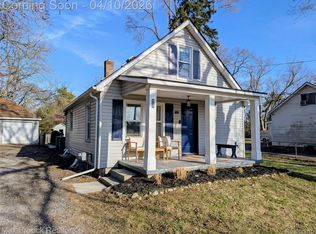6227 Clarkston Rd, Clarkston, MI