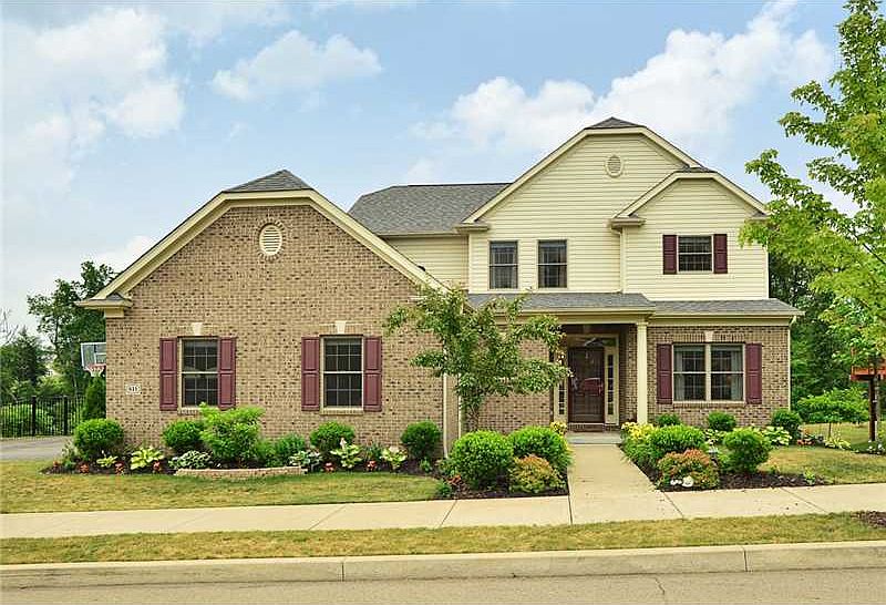1st image of 811 Westminster Ln