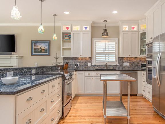 3rd image of 47 Morgans Cove Dr