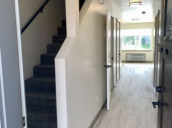 3375 Blackbird Way #1